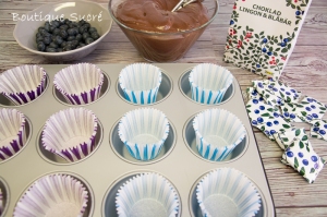 Cupcakes de Chocolate Negro y Arándanos Azules.